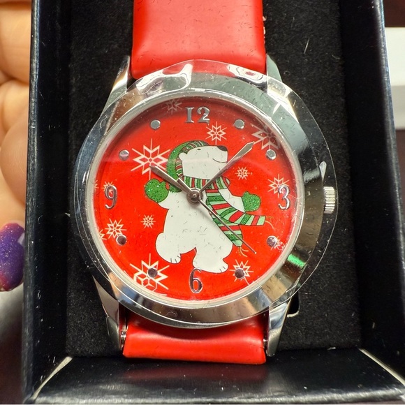 Avon Tis the Season Watch polar bear background.  Red strap.  NIB vintage 2009 - Picture 6 of 6